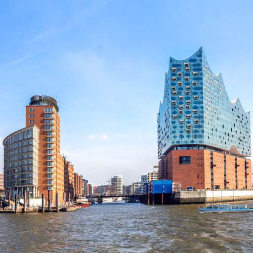 Sicht auf die Elbphilharmonie in Hamburg